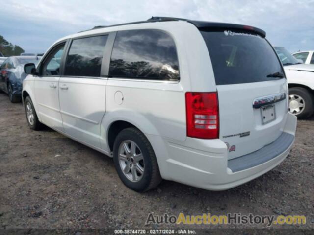 CHRYSLER TOWN AND COUNTRY, 