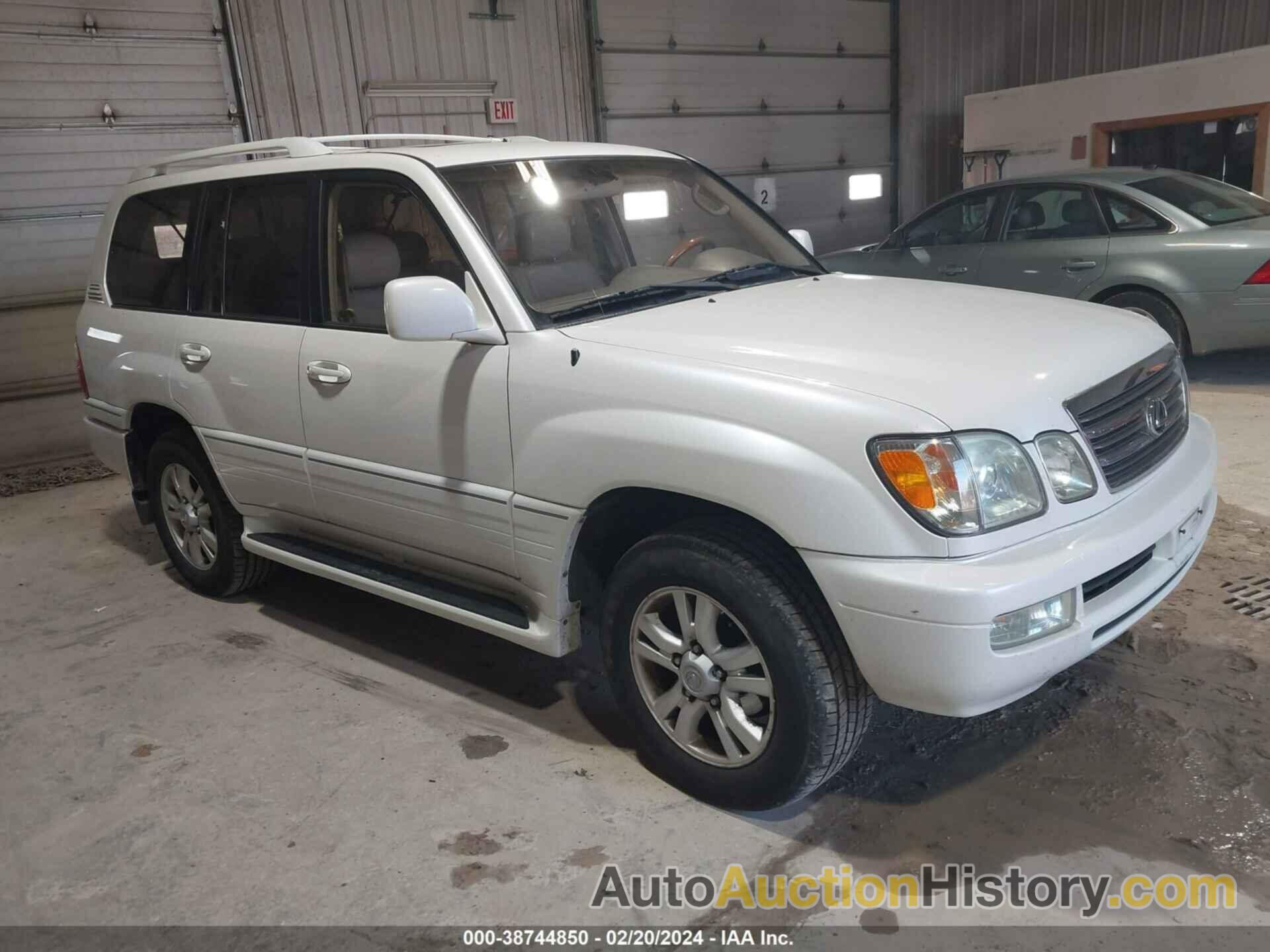 LEXUS LX 470, JTJHT00W333524595