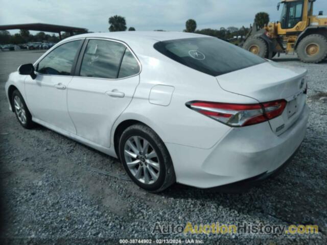 TOYOTA CAMRY LE, 4T1B11HK2JU575904