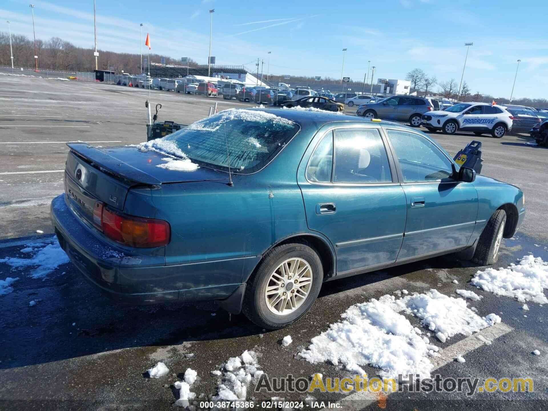 TOYOTA CAMRY DX/LE/XLE, 4T1BG12K1TU749245