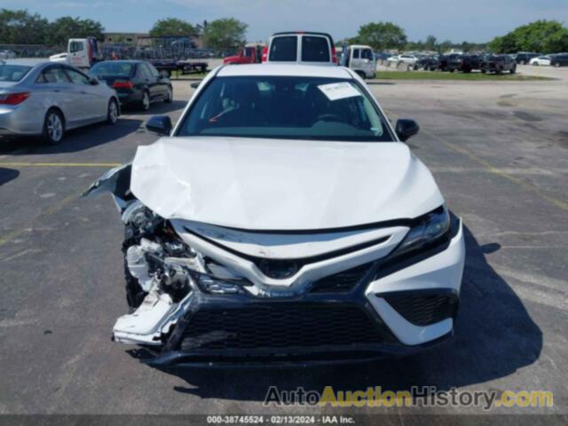 TOYOTA CAMRY SE, 4T1G11AK5RU210693