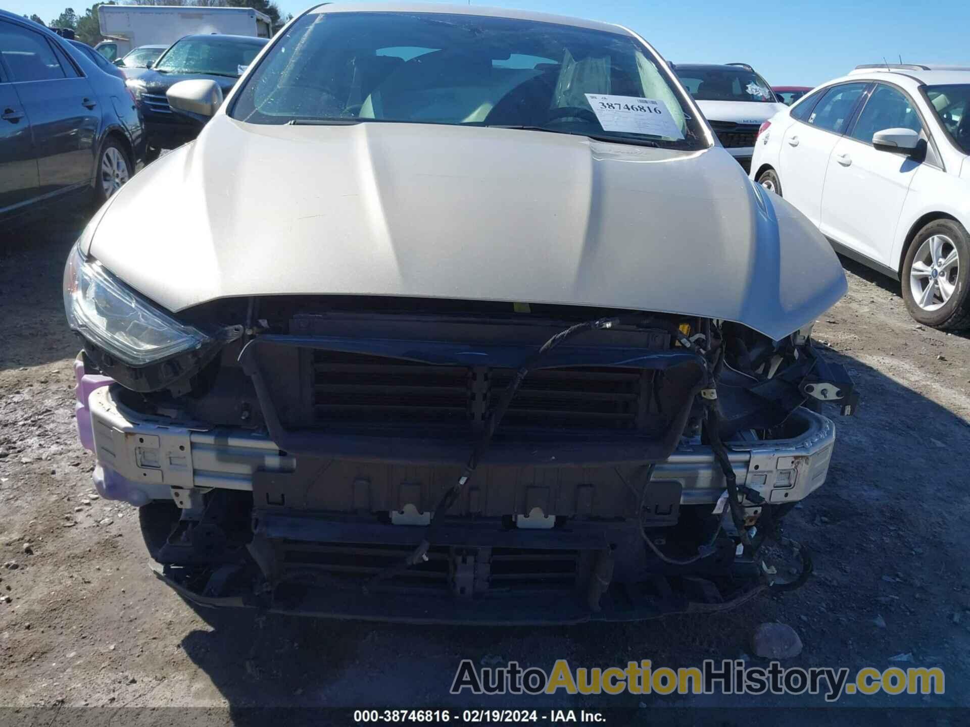 FORD FUSION SE, 3FA6P0H74HR392831