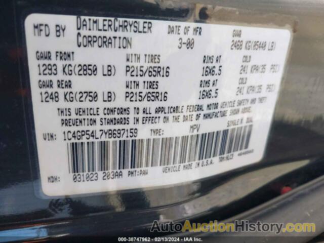 CHRYSLER TOWN & COUNTRY LXI, 1C4GP54L7YB697159