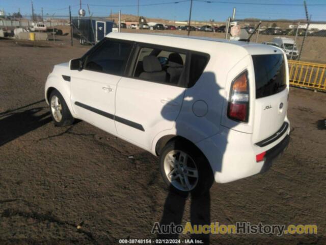 KIA SOUL +, KNDJT2A2XB7316295