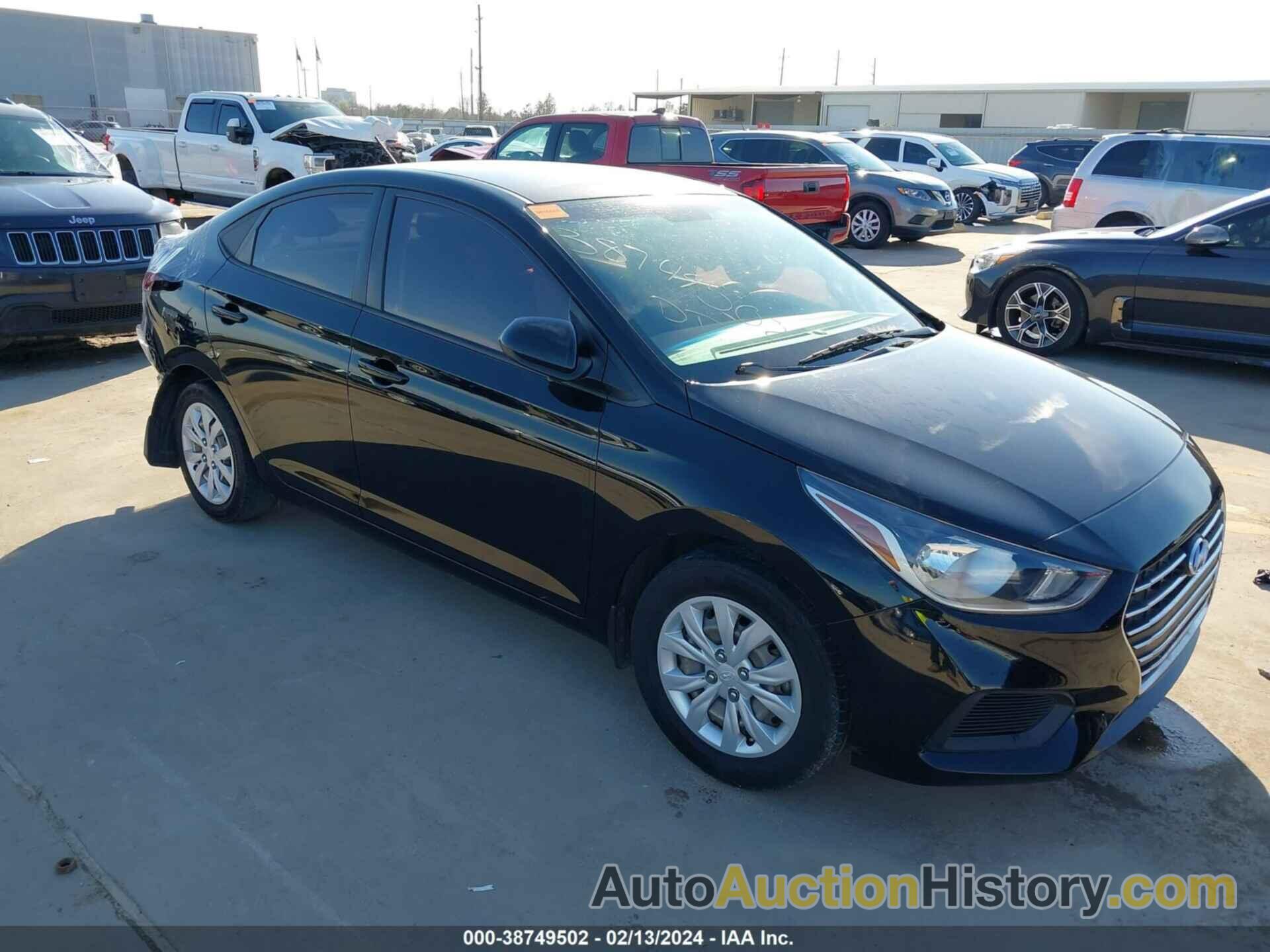 HYUNDAI ACCENT SE, 3KPC24A69LE113135