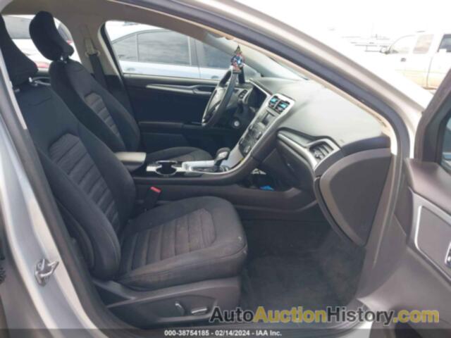 FORD FUSION SE, 3FA6P0HD2GR151922