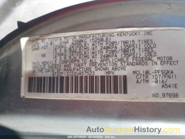 TOYOTA SIENNA LE, 4T3ZF13C22U457523