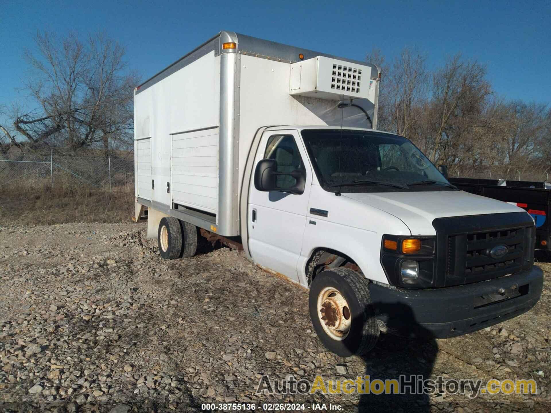 FORD E-450 CUTAWAY, 1FDXE4FL8ADA45122