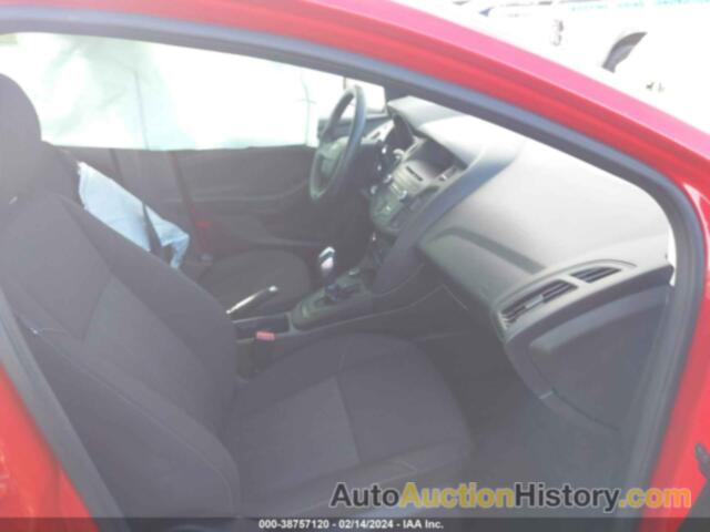 FORD FOCUS SE, 1FADP3F29FL345886