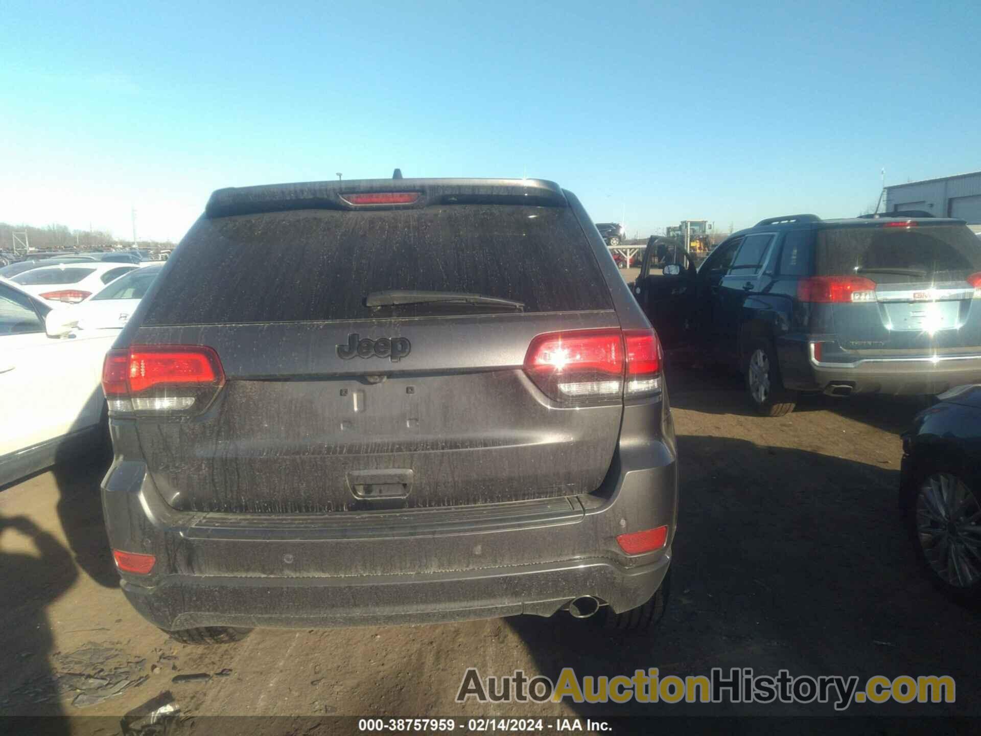 JEEP GRAND CHEROKEE LAREDO X 4X4, 1C4RJFAG2MC589012