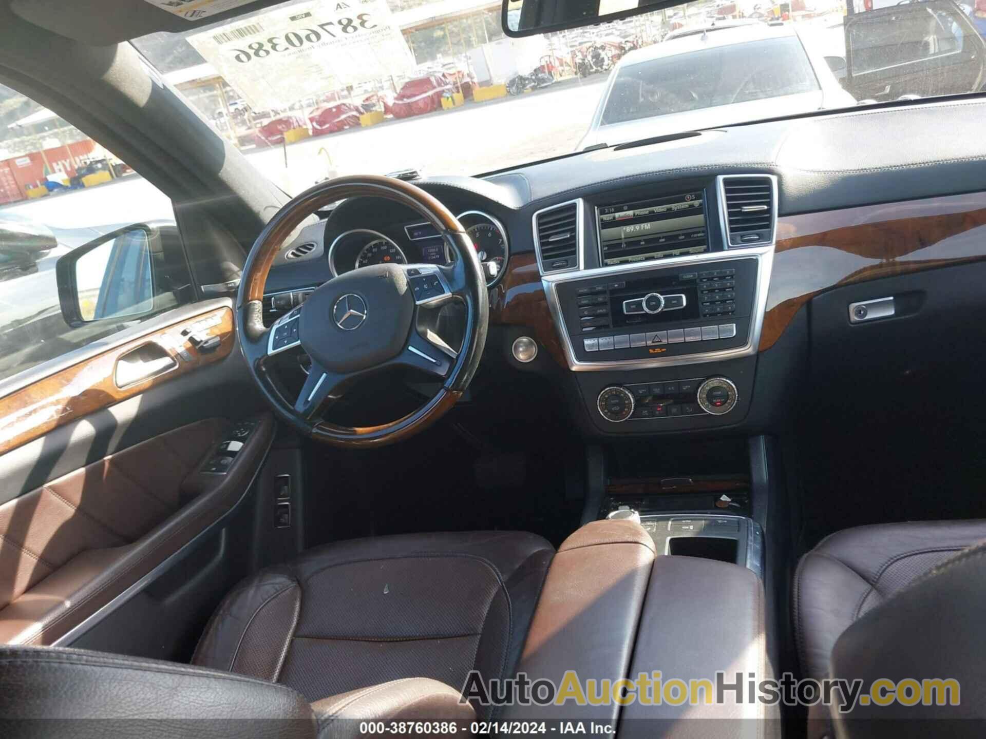 MERCEDES-BENZ GL 550 4MATIC, 4JGDF7DE8EA411707