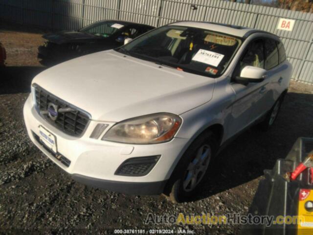 VOLVO XC60 3.2/3.2 R-DESIGN, YV4940DZ5B2147228