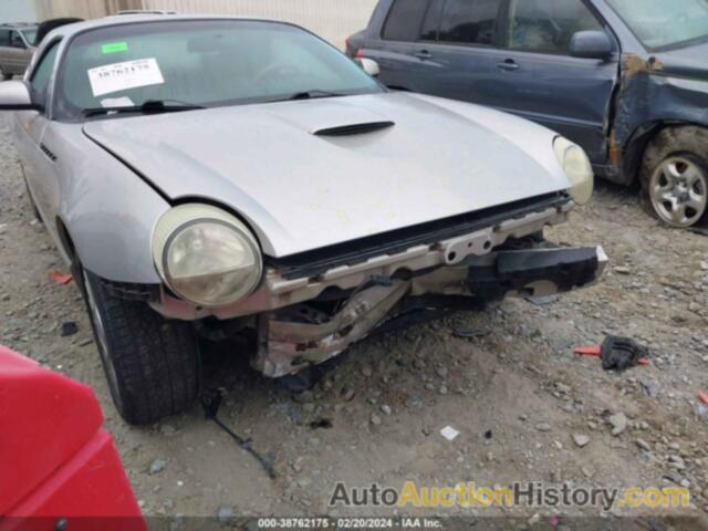 FORD THUNDERBIRD, 1FAHP60A04Y104690