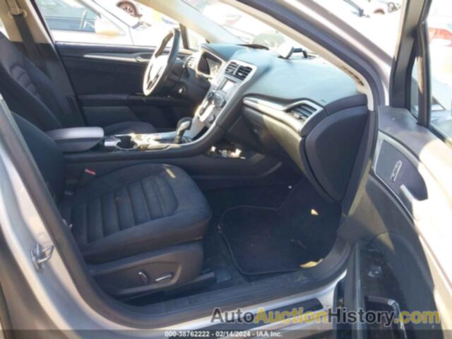 FORD FUSION SE, 1FA6P0H73F5118617