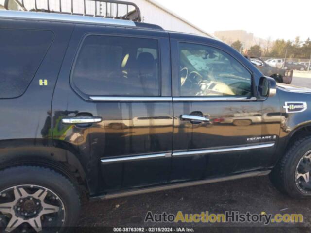 CADILLAC ESCALADE HYBRID, 1GYFC43519R135684