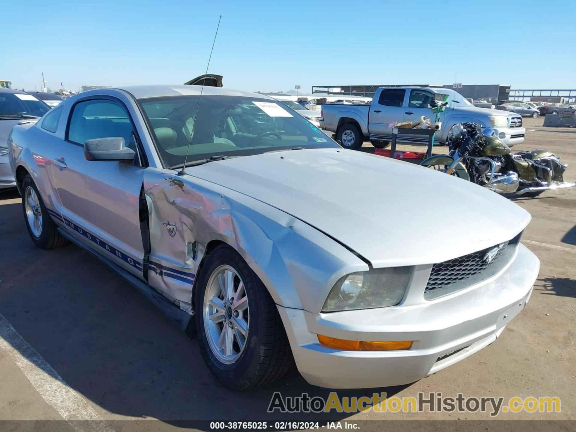 FORD MUSTANG, 1ZVHT80N795139866