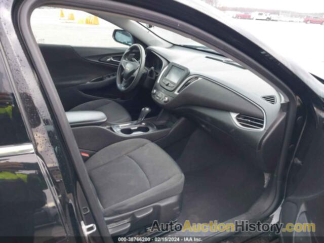 CHEVROLET MALIBU LS, 1G1ZB5STXHF117060