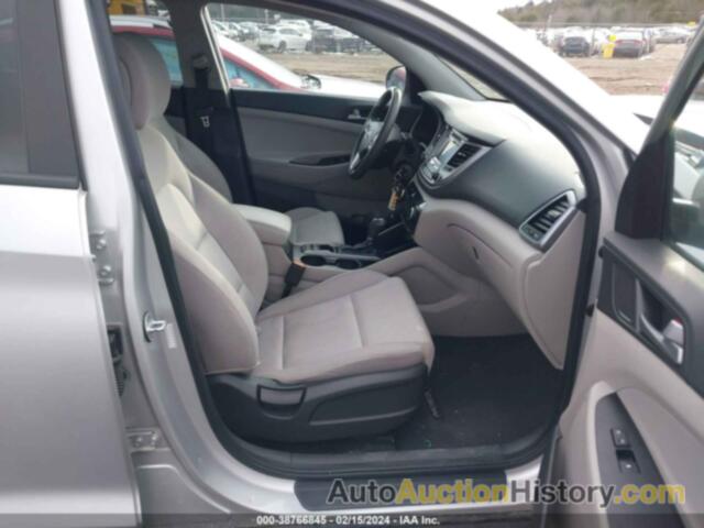 HYUNDAI TUCSON SE, KM8J3CA42GU055031