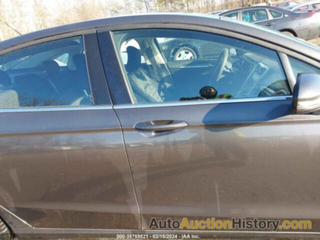 FORD FUSION SE, 3FA6P0H75GR103681