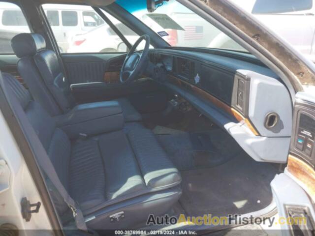 BUICK PARK AVENUE, 1G4CW52LXRH603869