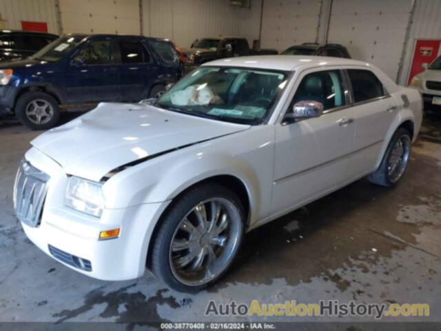 CHRYSLER 300 TOURING/SIGNATURE SERIES/EXECUTIVE SERIES, 2C3CA5CV6AH289904