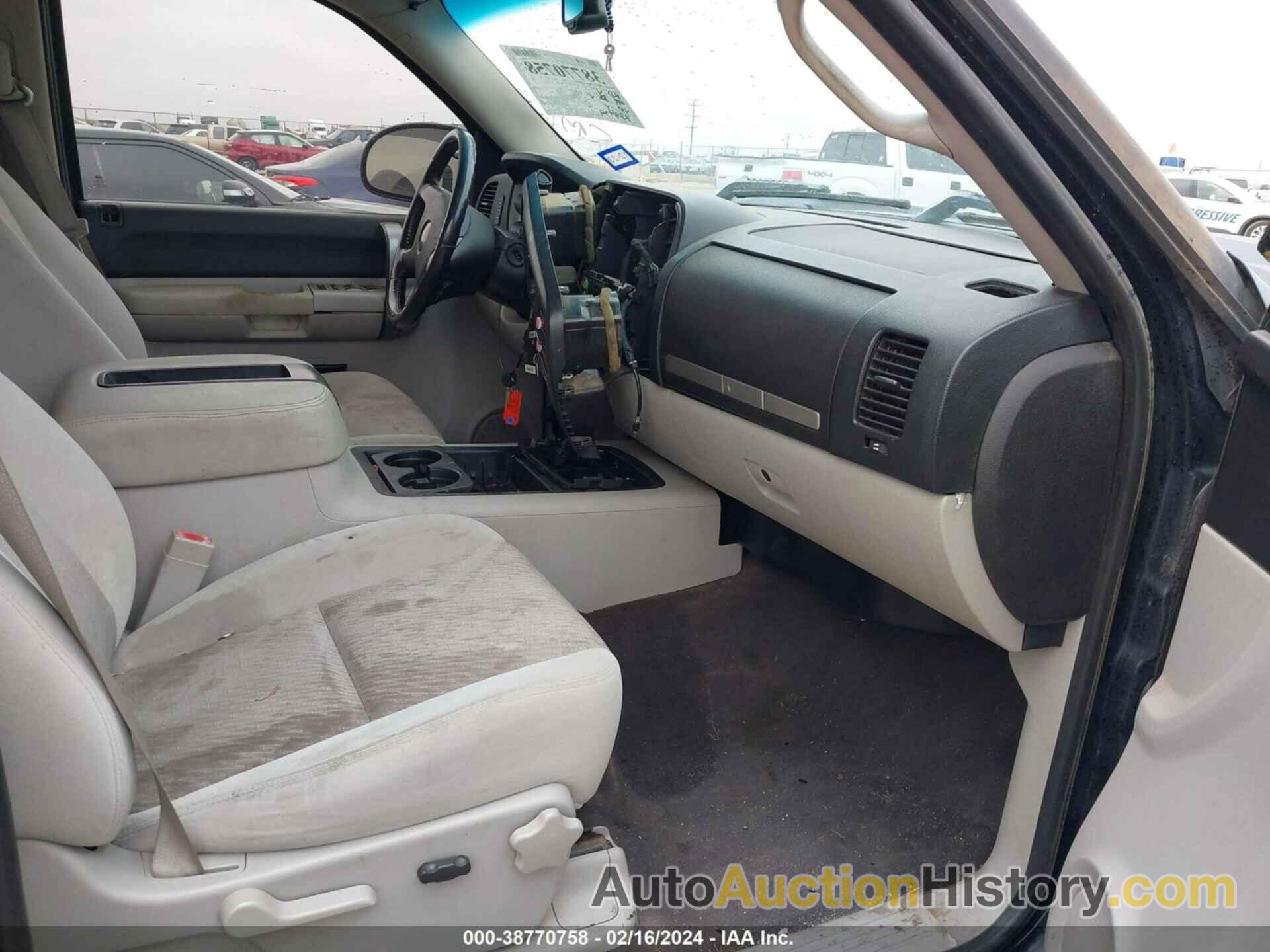 CHEVROLET SILVERADO 1500 LT2, 3GCEC13008G247511