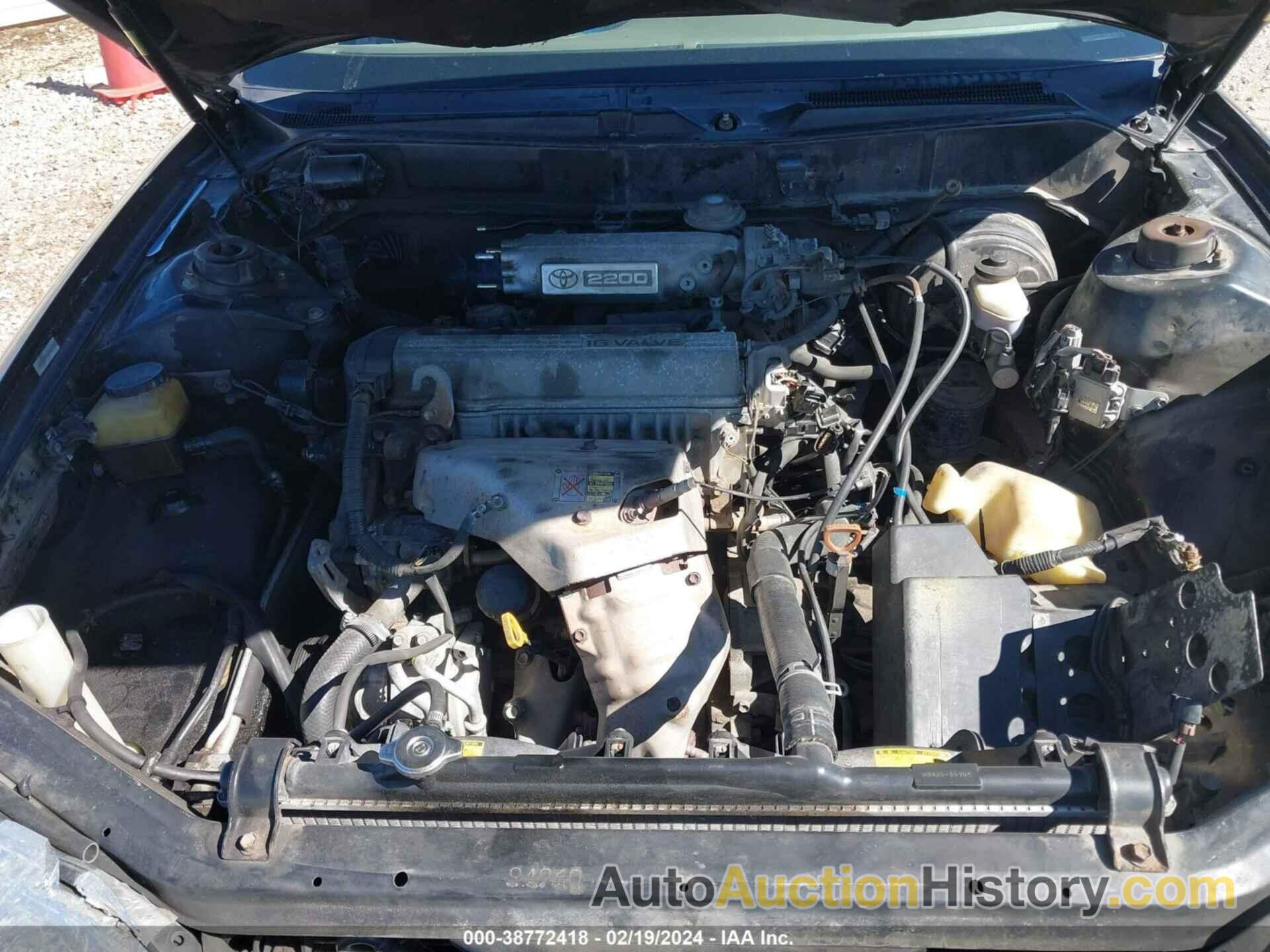 TOYOTA CAMRY LE, JT2SK12E4R0193714