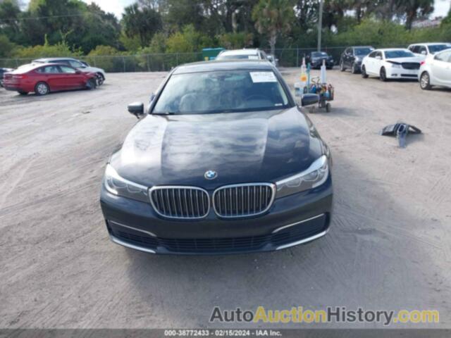 BMW 740I, WBA7E2C56KB216619