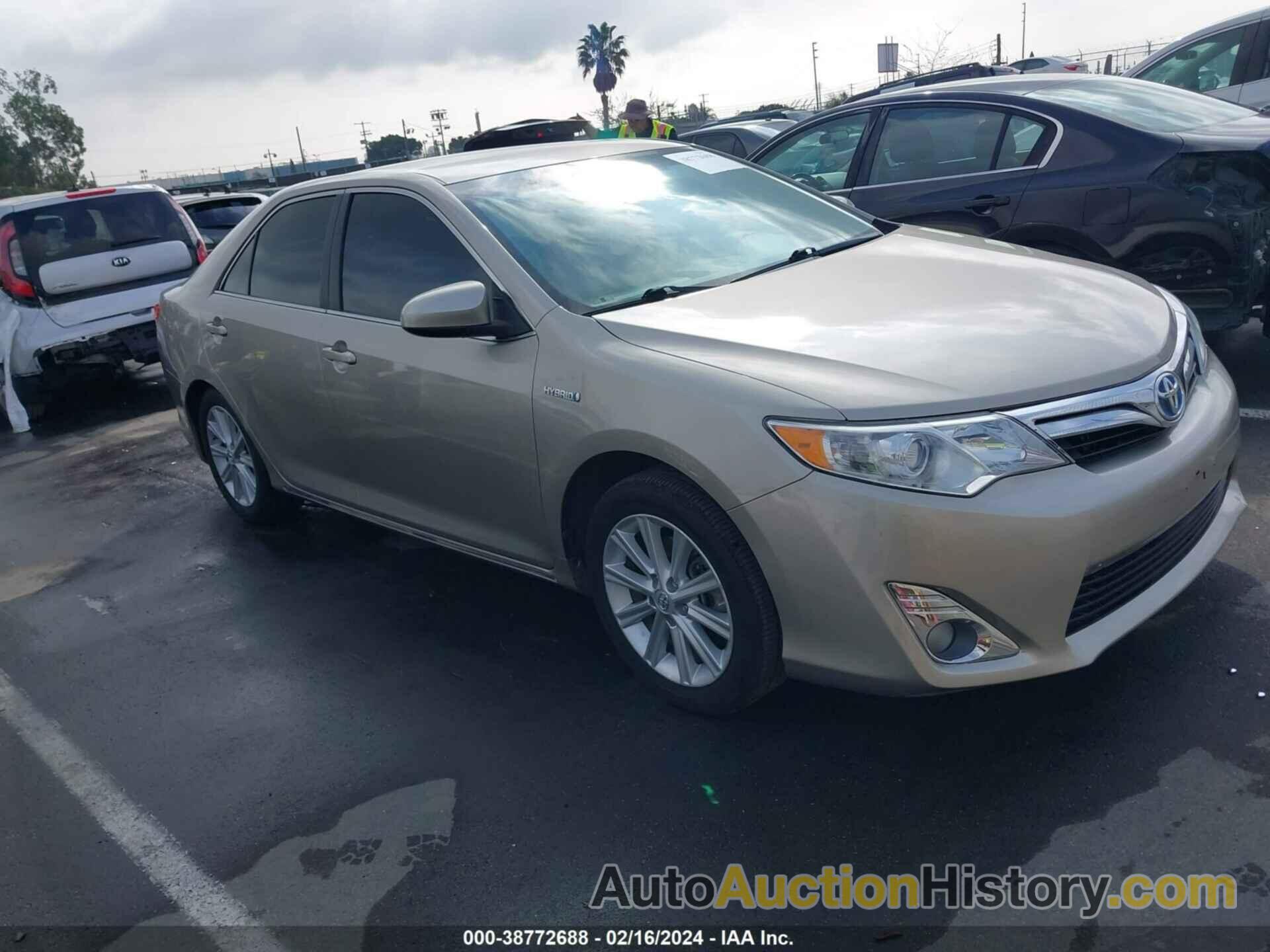 TOYOTA CAMRY HYBRID XLE, 4T1BD1FK0DU092703