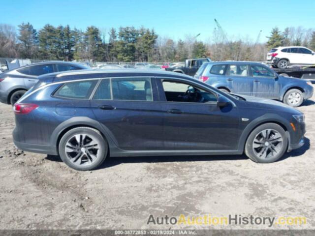 BUICK REGAL TOURX AWD ESSENCE, W04GV8SX8K1010825