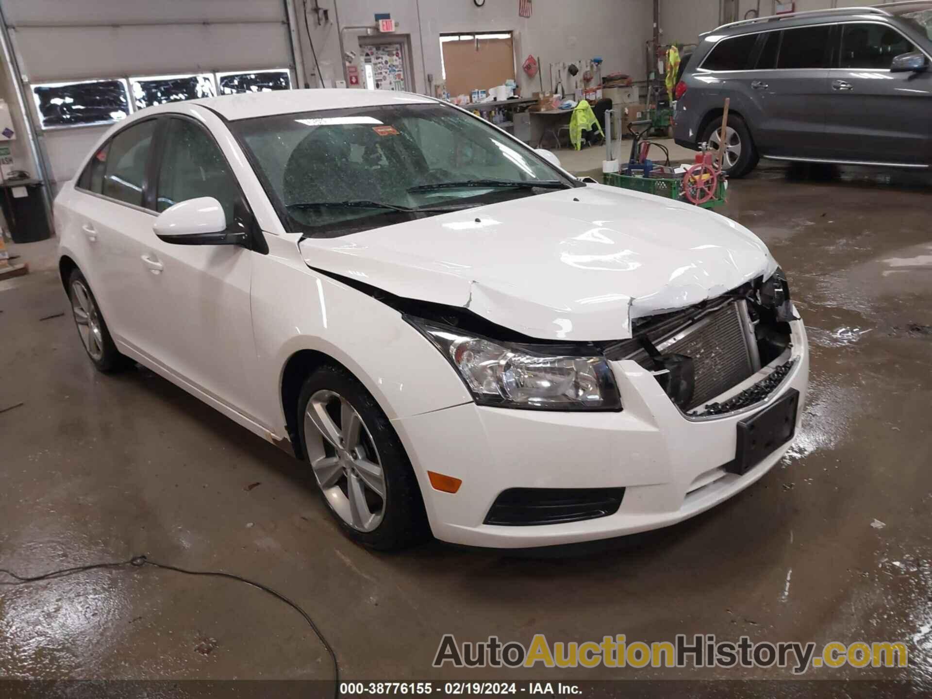 CHEVROLET CRUZE 2LT, 1G1PG5SC8C7255403