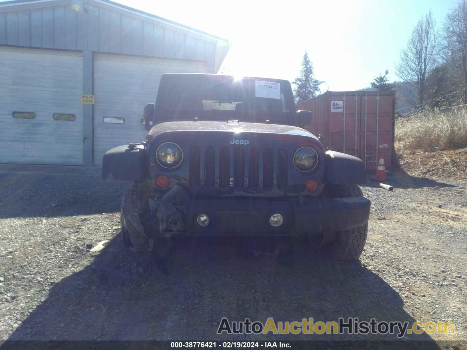 JEEP WRANGLER UNLIMITED SPORT, 1C4BJWDG3DL568909