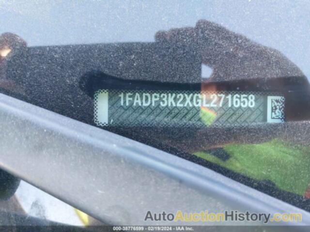 FORD FOCUS SE, 1FADP3K2XGL271658