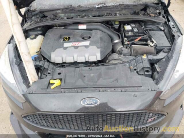 FORD FOCUS, 