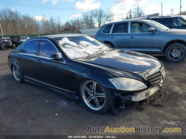 MERCEDES-BENZ S 550, WDDNG71X87A080177