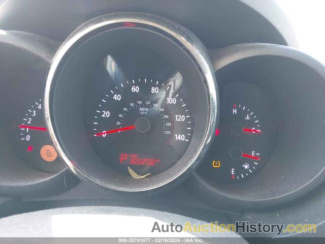 KIA SOUL +, KNDJT2A23A7103445