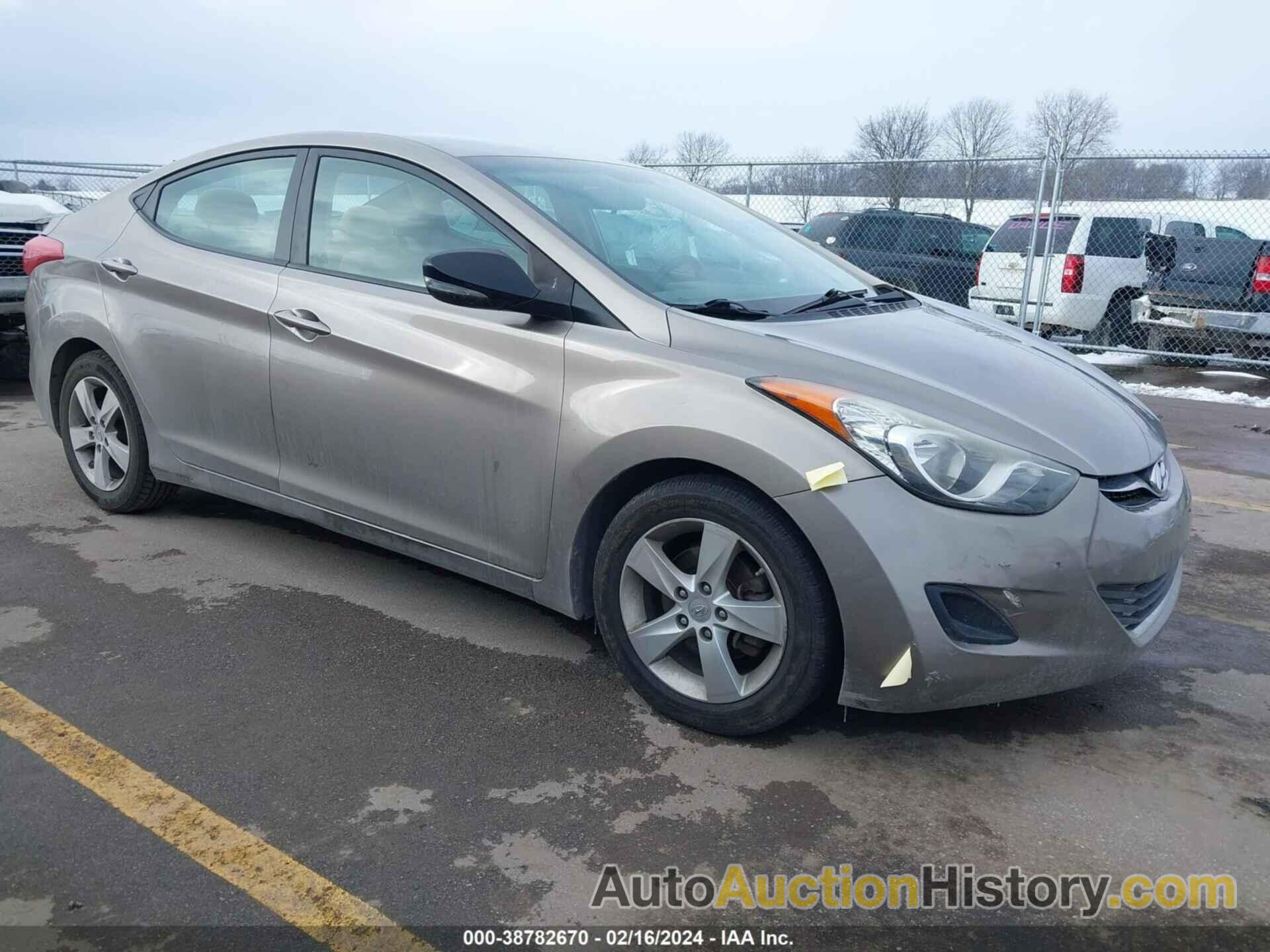 HYUNDAI ELANTRA GLS/LIMITED, 5NPDH4AE6DH328401