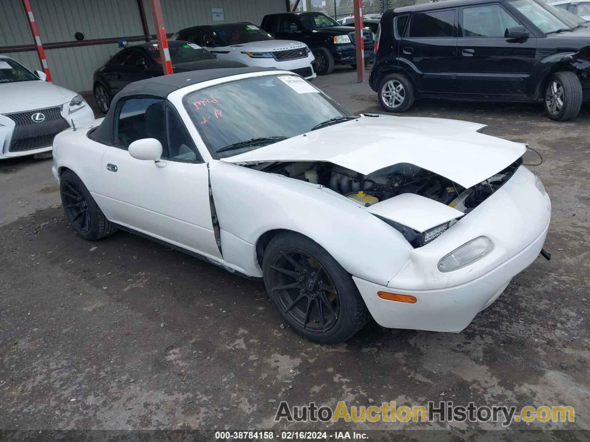 MAZDA MX-5 MIATA, JM1NA3516M1239347