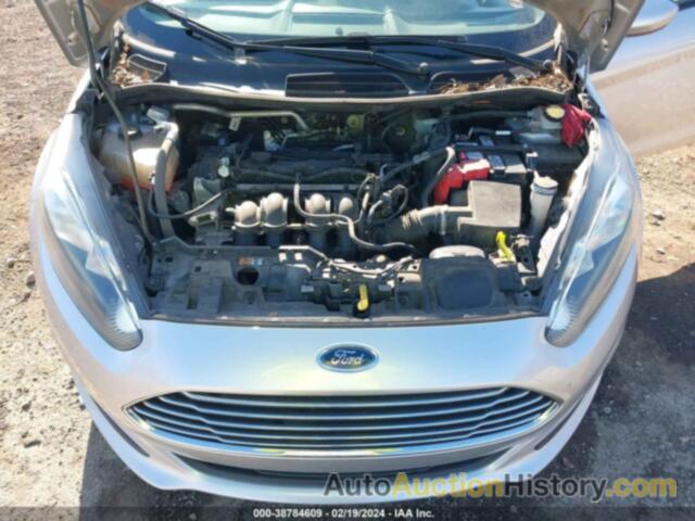 FORD FIESTA SE, 3FADP4EJ6JM118418