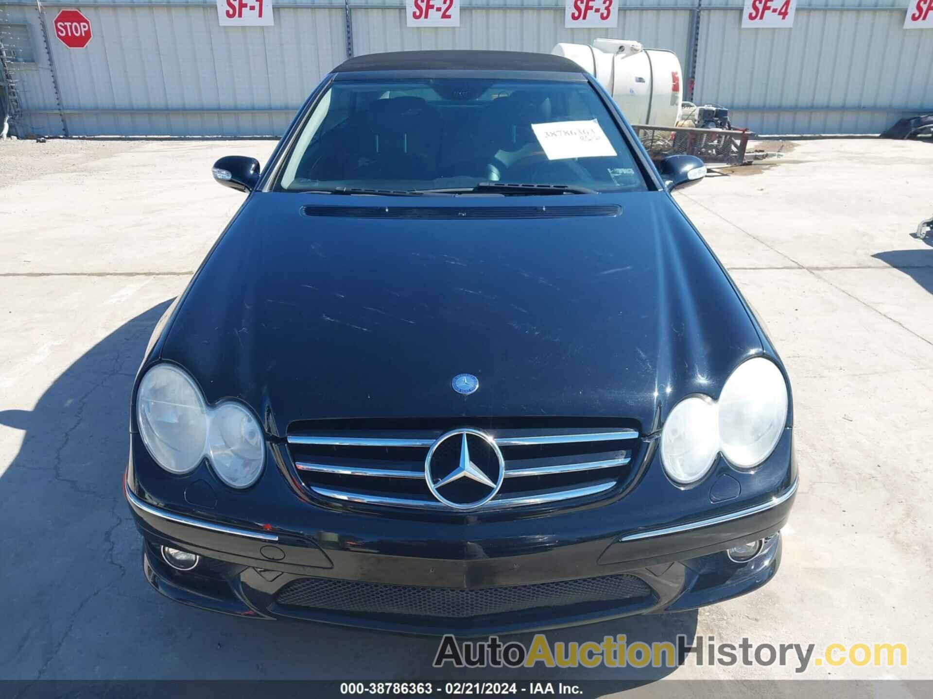 MERCEDES-BENZ CLK 550, WDBTK72F19T106436