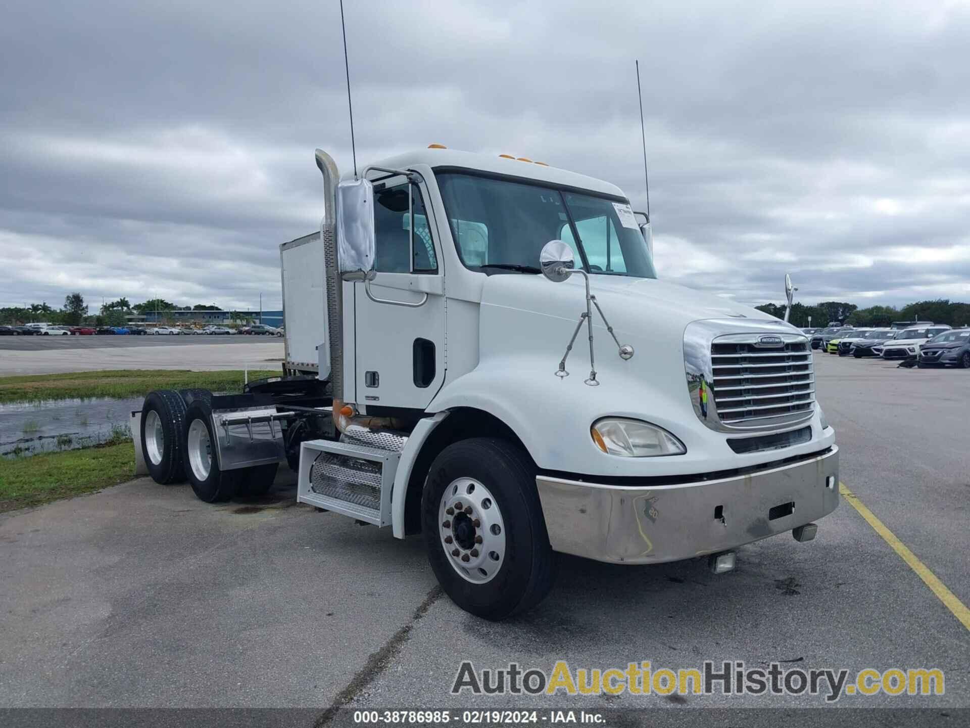 FREIGHTLINER COLUMBIA 112, 1FUJF0CV19LZ97153