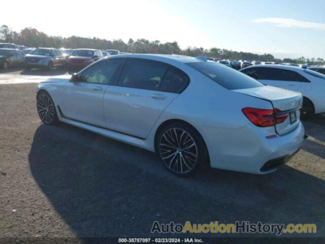 BMW 740 I, WBA7E2C58KB216766