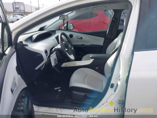 TOYOTA PRIUS THREE TOURING, JTDKARFU8H3037117