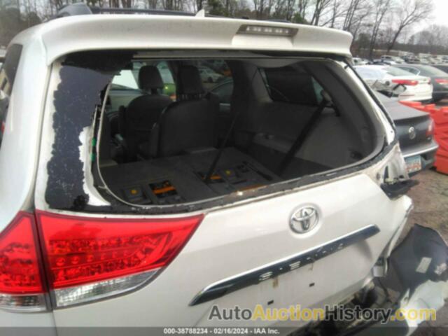 TOYOTA SIENNA LIMITED, 5TDDK3DC2BS026617