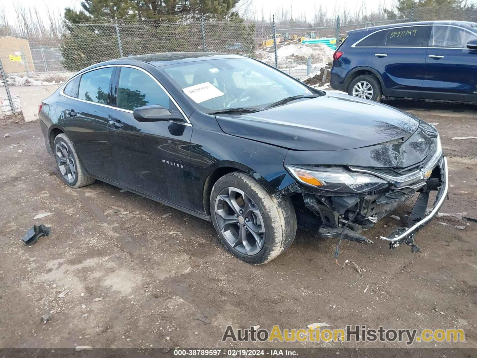 CHEVROLET MALIBU FWD LT, 1G1ZD5ST3NF205910