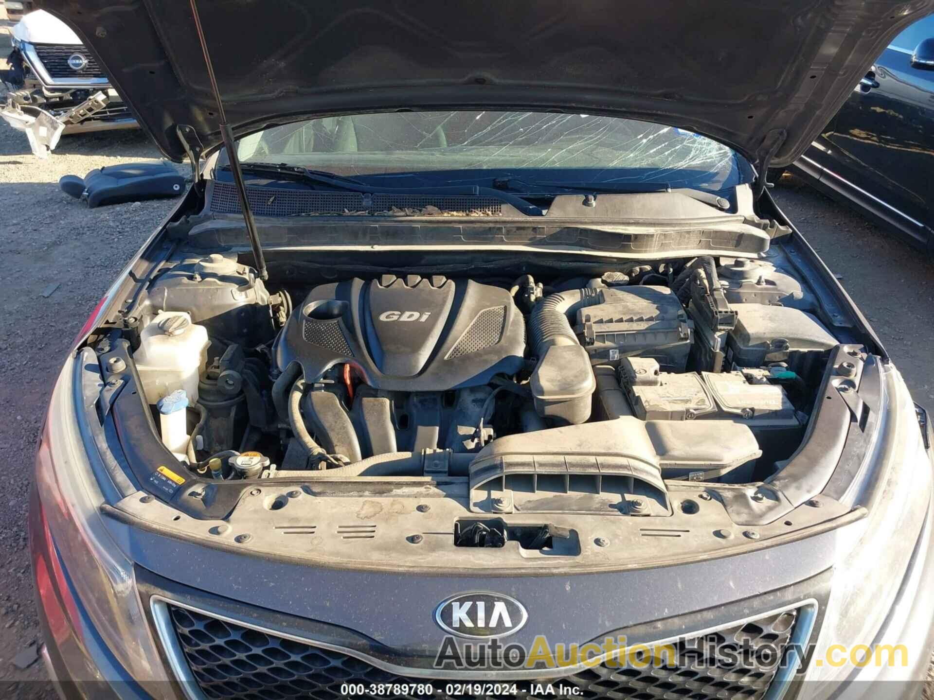 KIA OPTIMA LX, KNAGM4A70F5635069