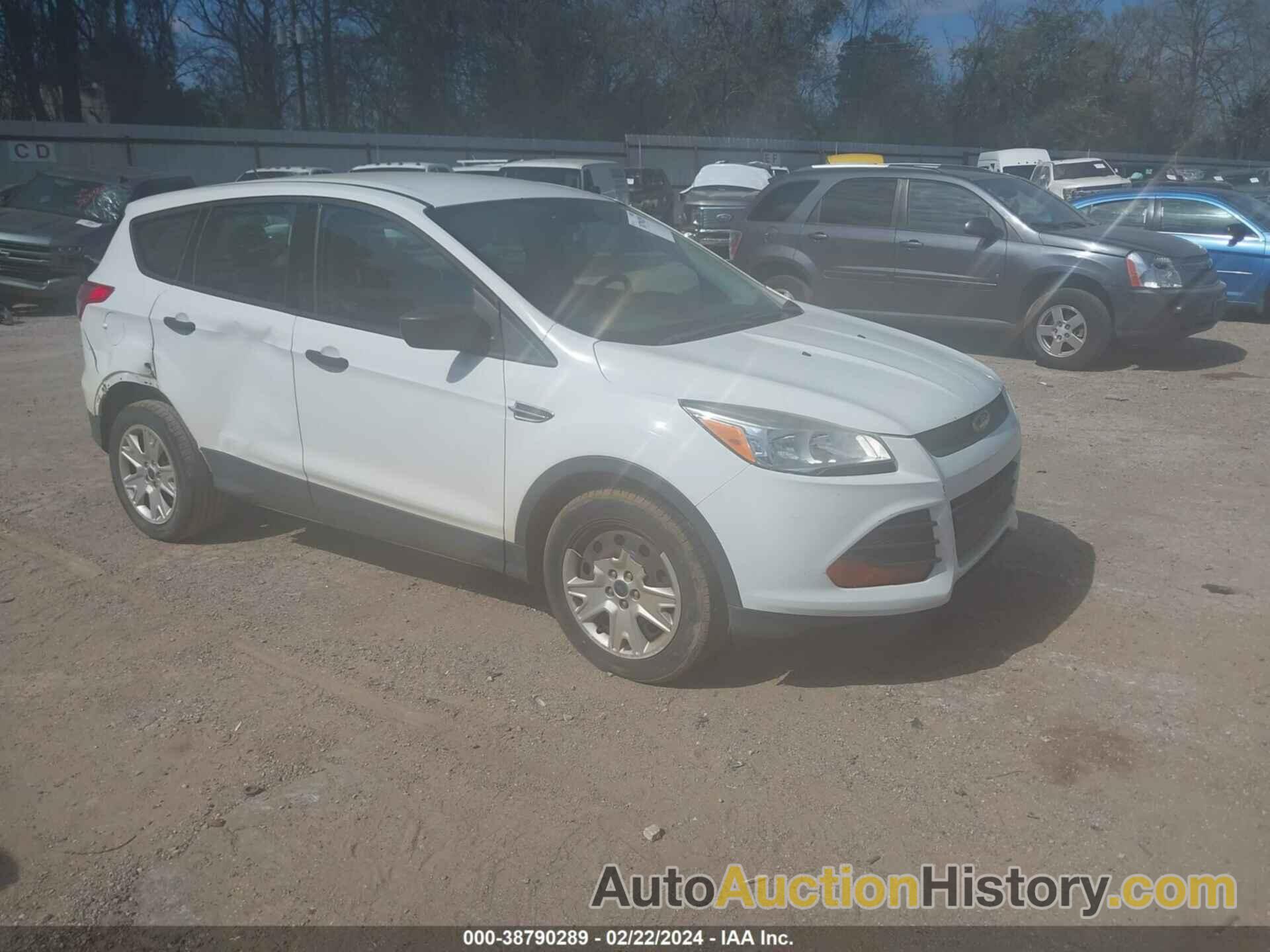 FORD ESCAPE S, 1FMCU0F77FUC65971