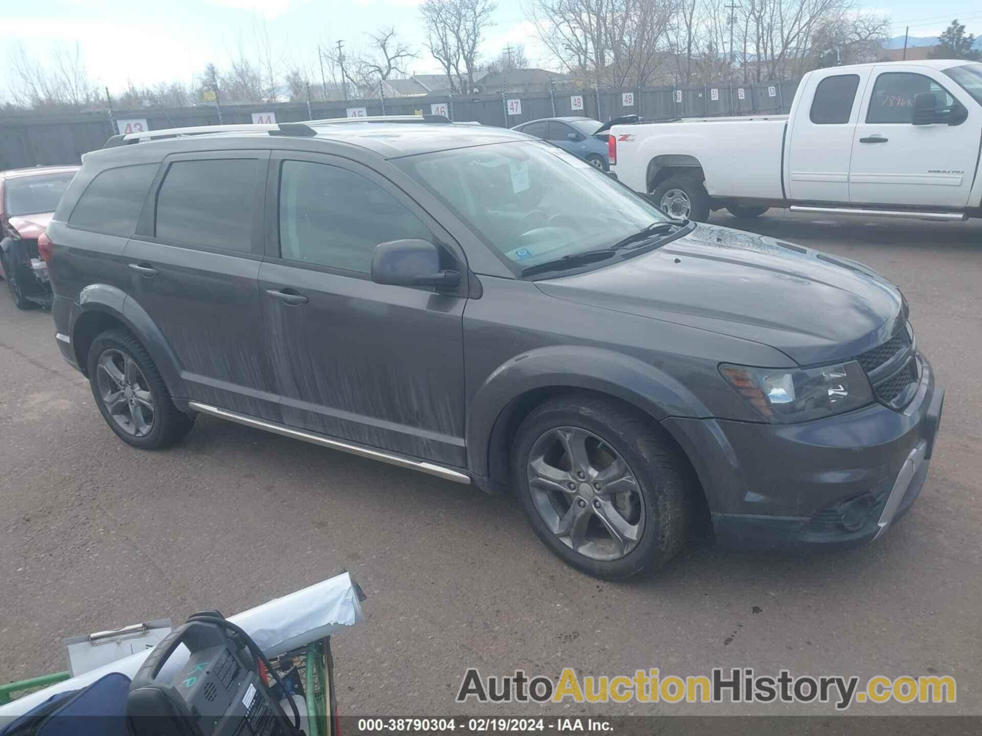 DODGE JOURNEY CROSSROAD, 3C4PDDGG1FT739581