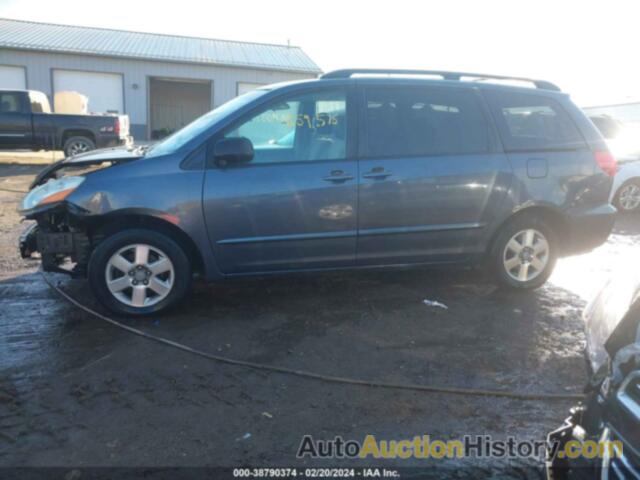 TOYOTA SIENNA LE, 5TDZK23C27S066947