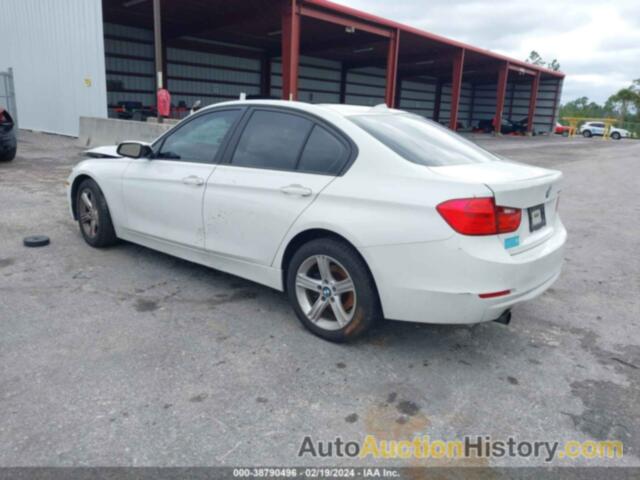 BMW 320I, WBA3B1C51DK129912